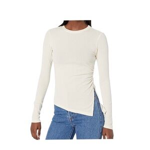 Monrow NWT Cream Ribbed Supima Cotton Long Sleeve Asymmetrical Slit Tee